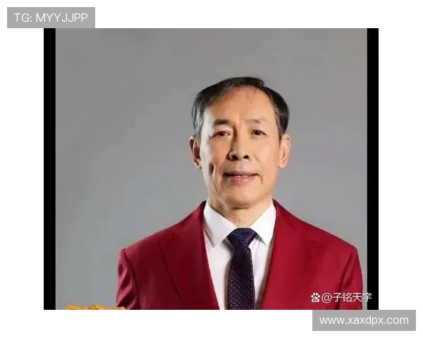 许利民持续沟通曾凡博强调耐心培养给予年轻球员适应时间篮球赛场